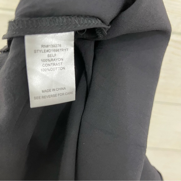 Daniel Rainn Black Crochet Eyelet Cap Sleeve Top - Picture 9 of 9